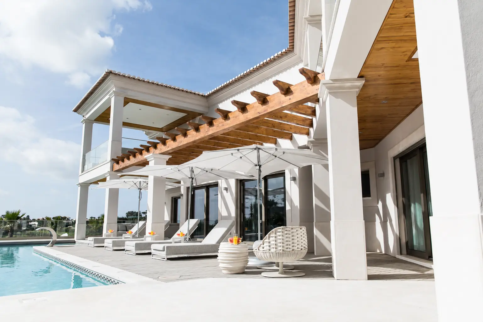 A luxury retreat,quietly connected